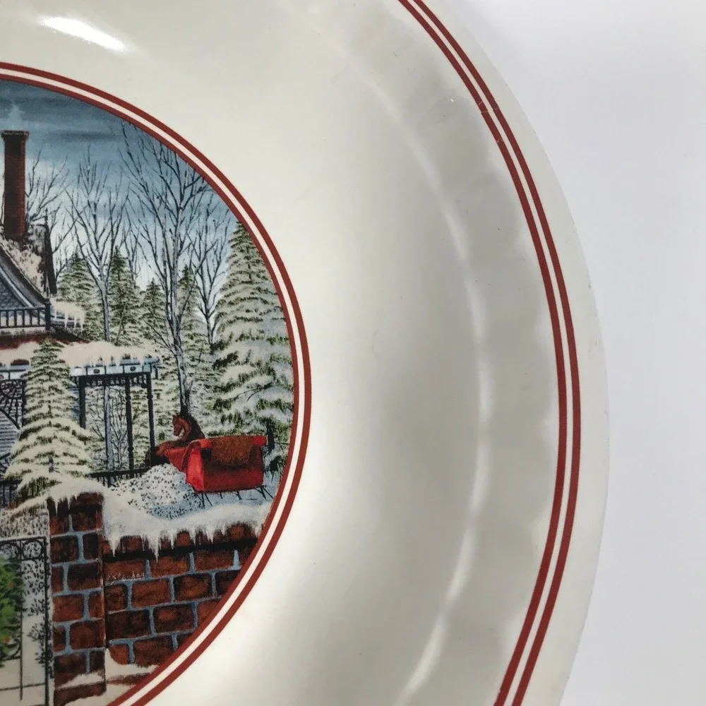 Watkins 1999 Cranilla Pecan Pie Plate Ceramic Winter Victorian House Sleigh 5901